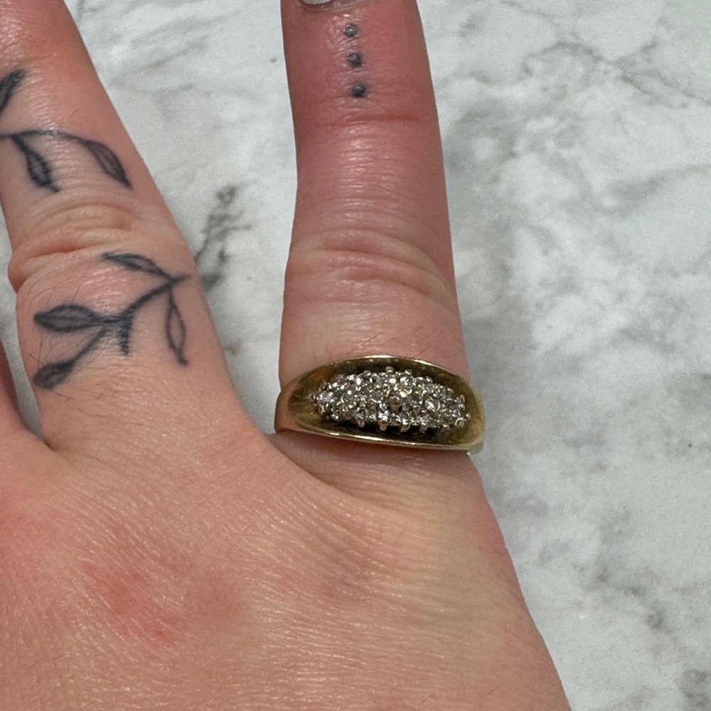 Vintage 1940s–1970s Gold‑Filled Diamond Cluster Ring – Jeweler Tested – Size 7.5